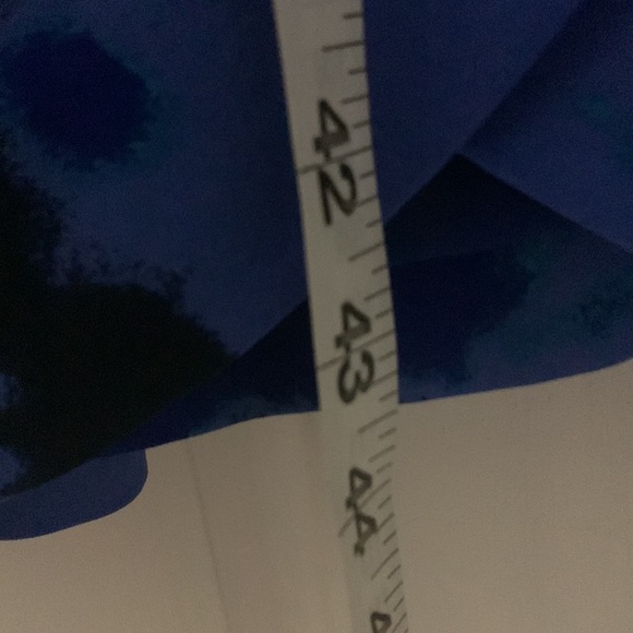 Banana Republic blue floral dress with halter neckline & sleeves off shoulder - Picture 8 of 10